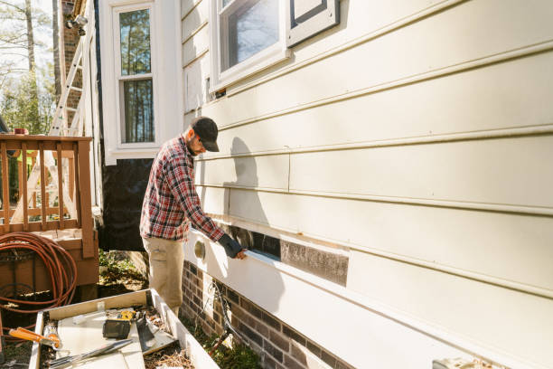 Top rated local Emergency Siding Repair specialists in Harwood, MD